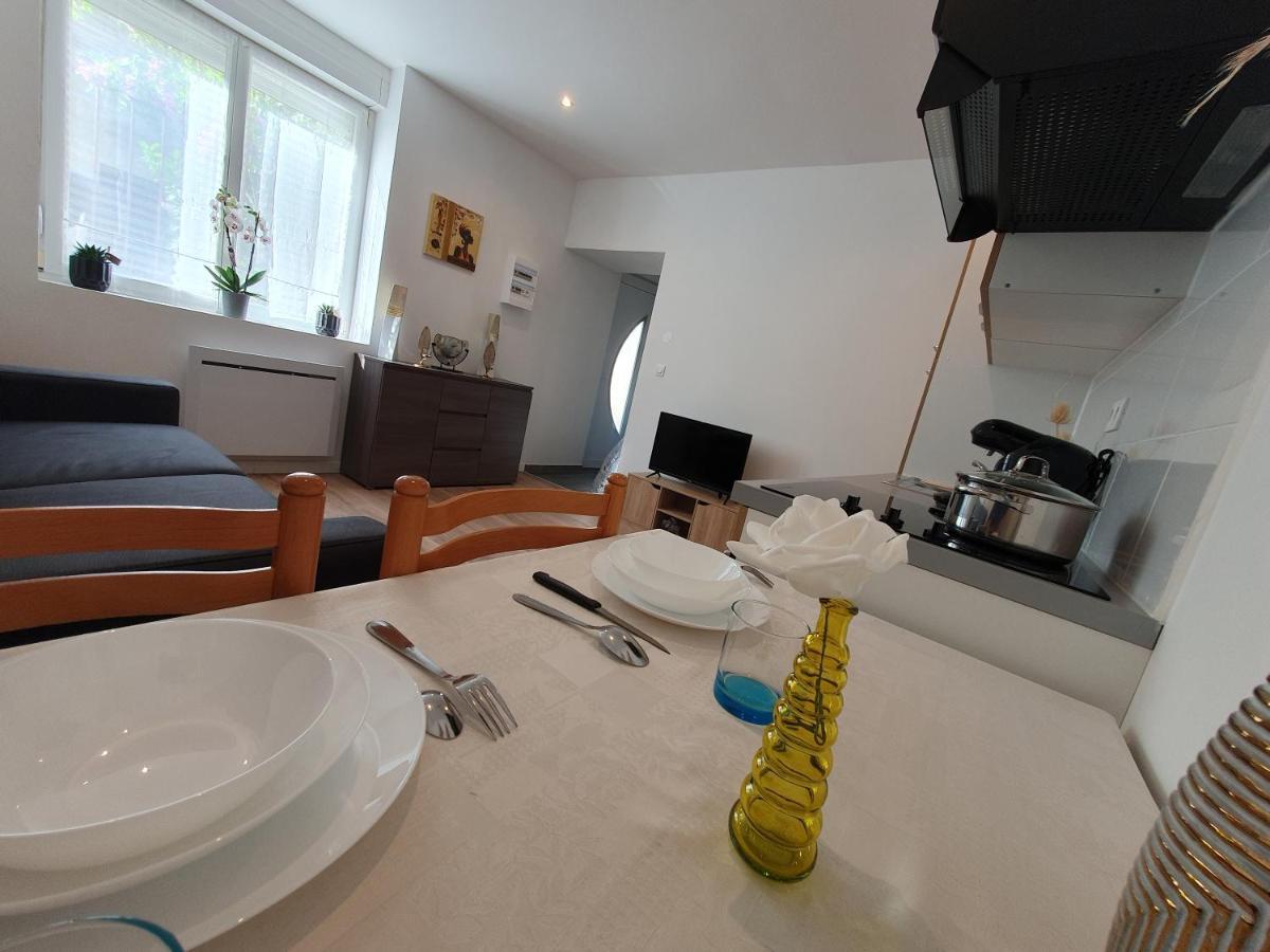 נאנסי Appartement Savane מראה חיצוני תמונה