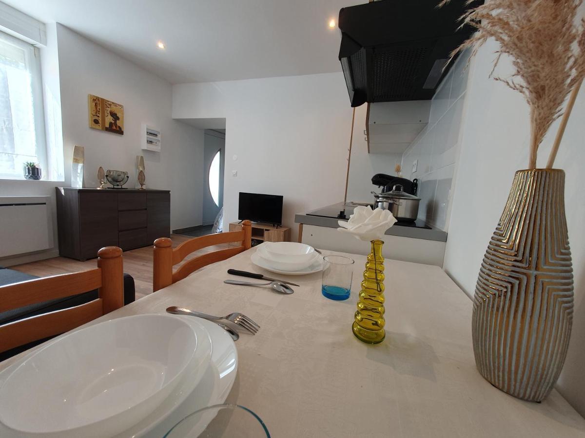 נאנסי Appartement Savane מראה חיצוני תמונה
