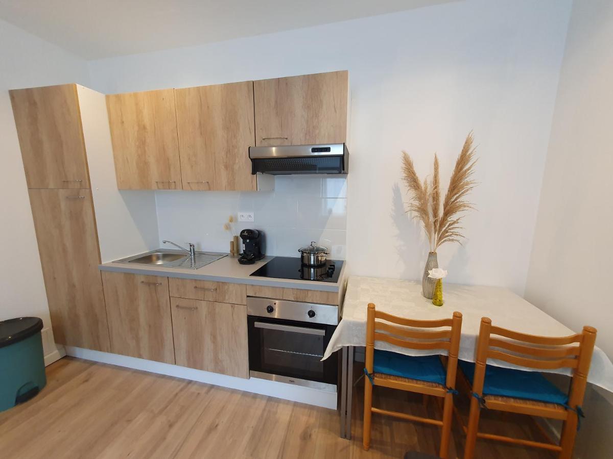 נאנסי Appartement Savane מראה חיצוני תמונה
